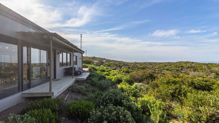 4 Bedroom Property for Sale in Romansbaai Estate Western Cape
